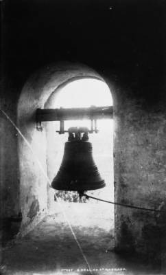 File:A bell of Santa Barbara.jpg