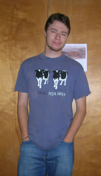 File:Joe cow t-shirt.jpg