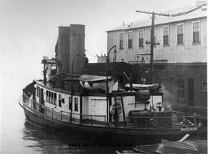 Fireboat Snoqualmie, 1920.jpg